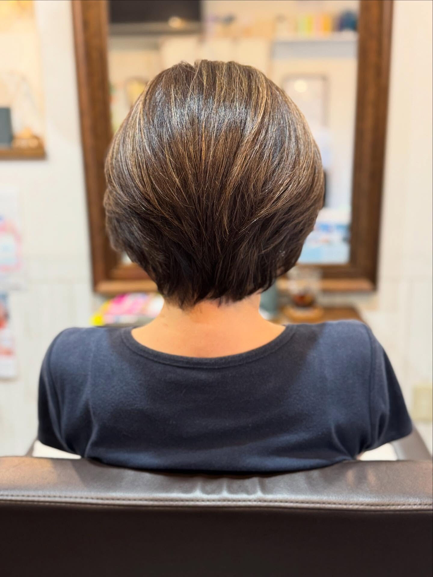 写真はハイライトから3ヶ月ほど経ったスタイルに今回はリタッチ